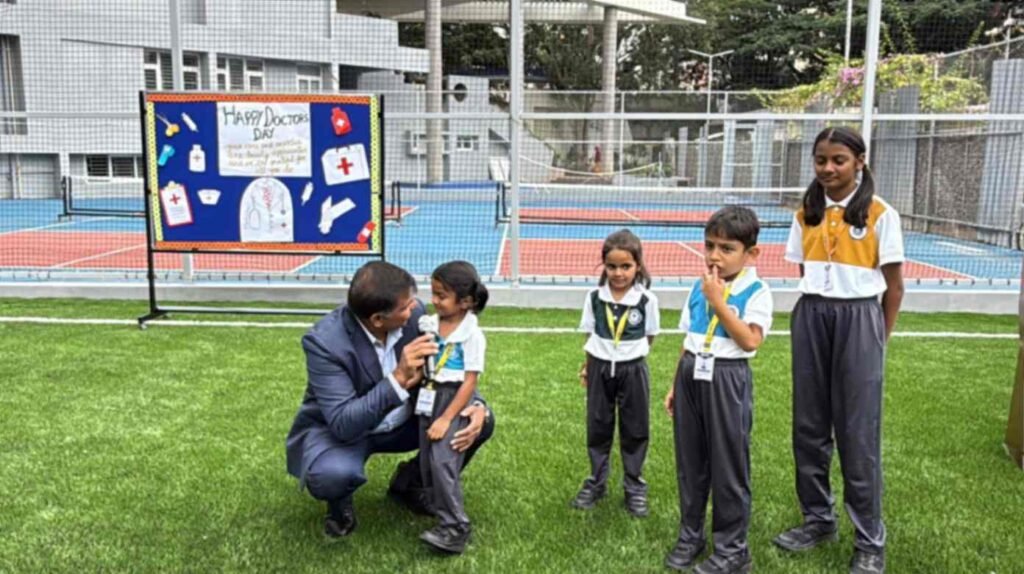 Students expressing gratitude to doctors on Doctor’s Day